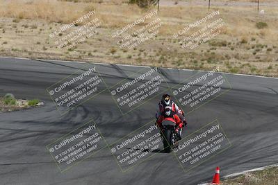 media/Apr-20-2025-AHRMA (Sun) [[393a79c373]]/Race/Group 10/Turn 4b/